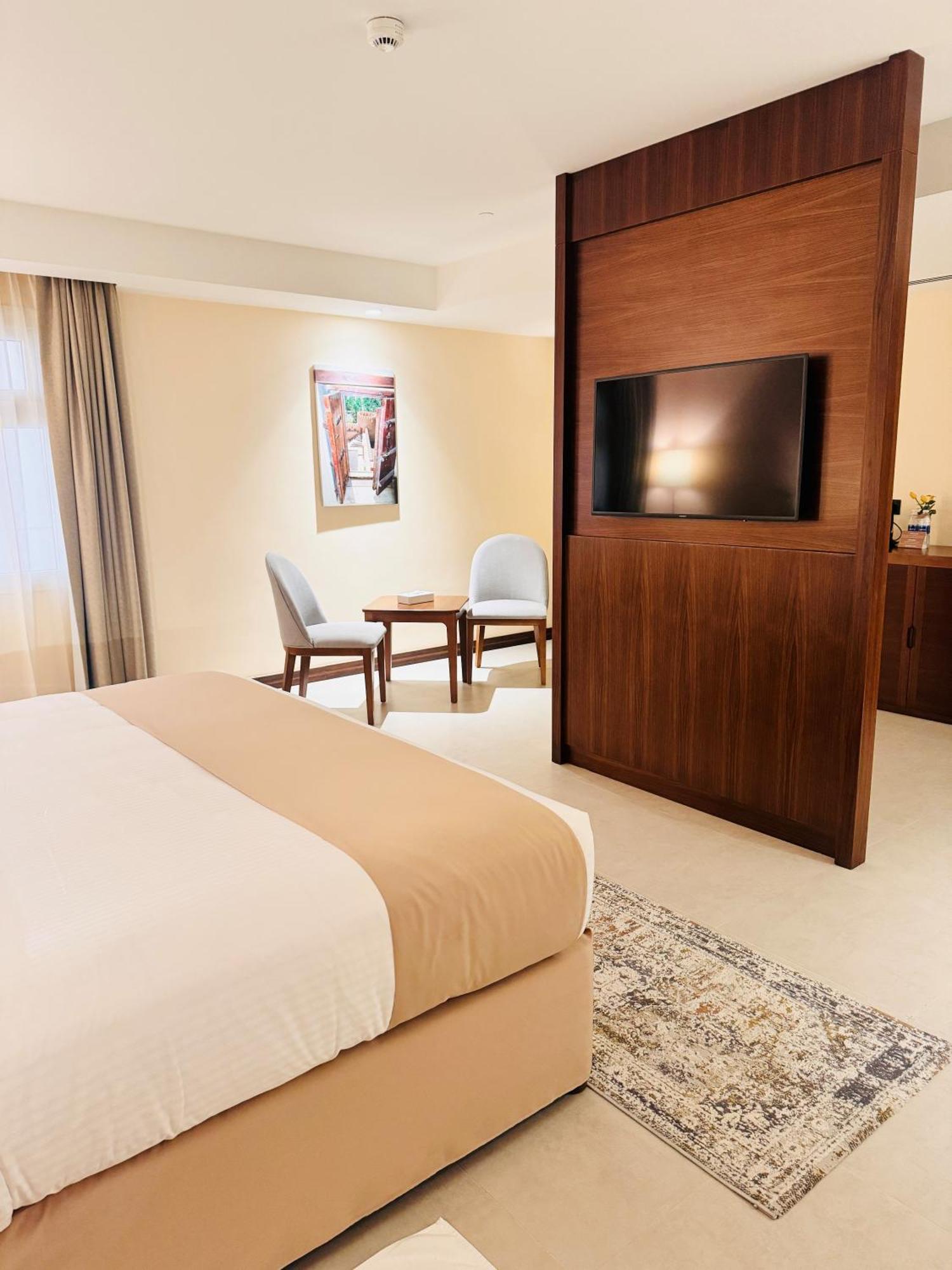 Kyriad Hotel Salalah Buitenkant foto