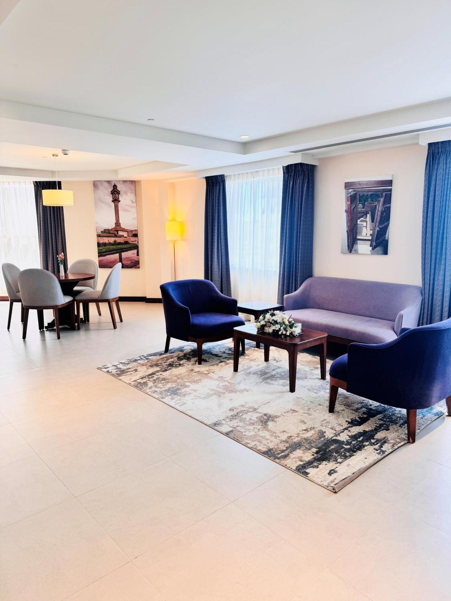 Kyriad Hotel Salalah Buitenkant foto