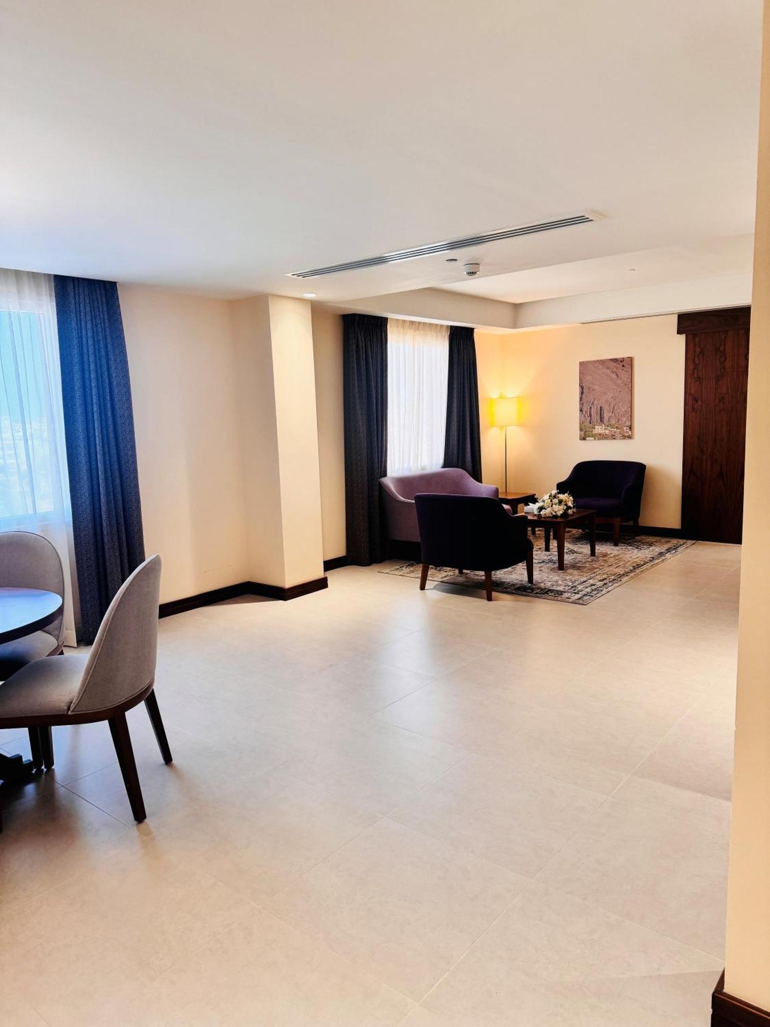 Kyriad Hotel Salalah Buitenkant foto